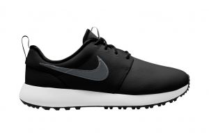 RosheGPRMSpikelessGolfShoeBlack.jpeg
